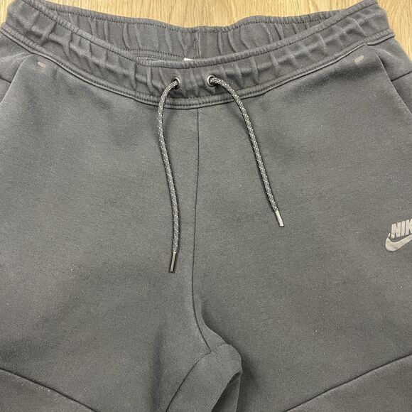 Nike Tech Fleece Jogger Pants Mens Large Black Tapered Cuffed Zip Pocket Swoosh - Picture 4 of 12